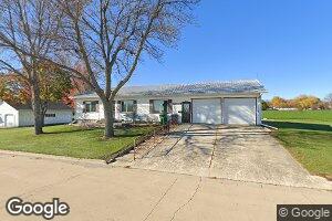 312 Dell St NE, George, IA 51237