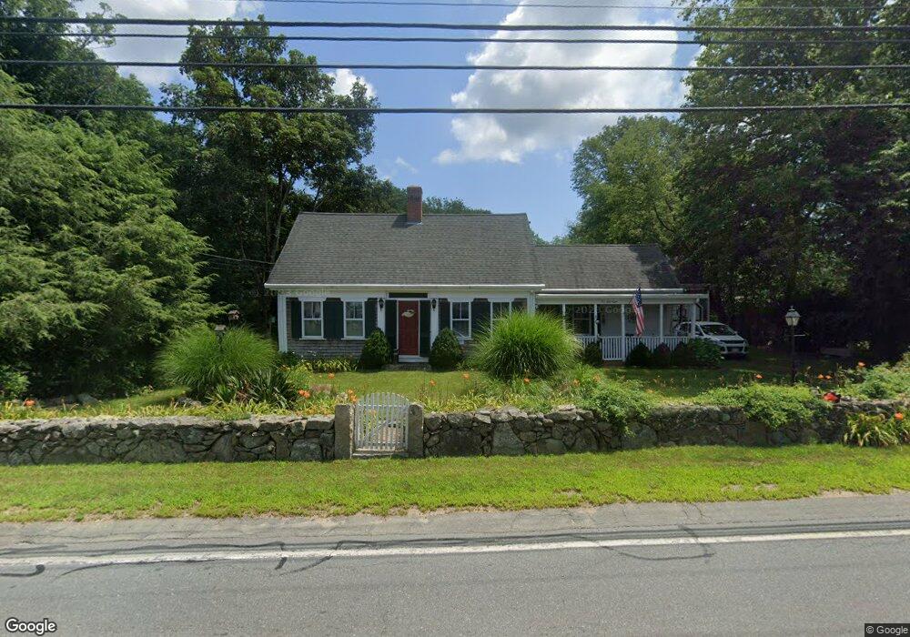 558 Main St, Acushnet, MA 02743 - photo 1