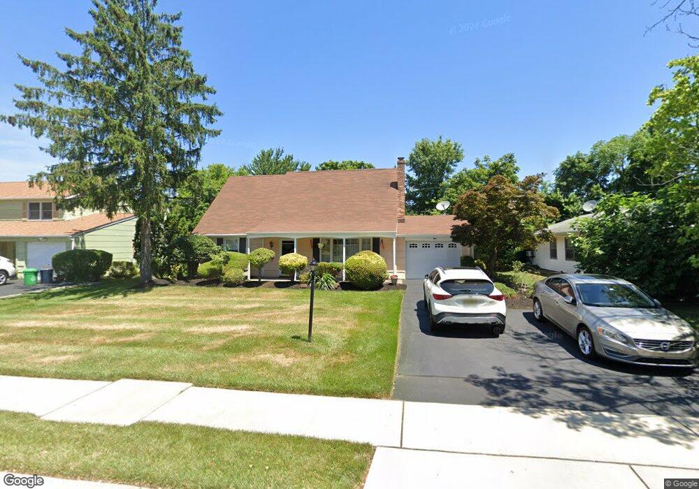 8 Dawn Way, Matawan, NJ 07747 - photo 1