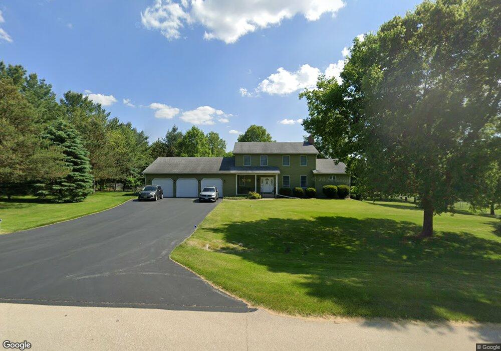 10 Chippewa Ct, Oswego, IL 60543 - photo 1