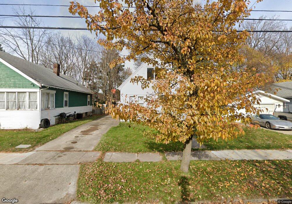 823 Tisdale Ave, Lansing, MI 48910 - photo 1