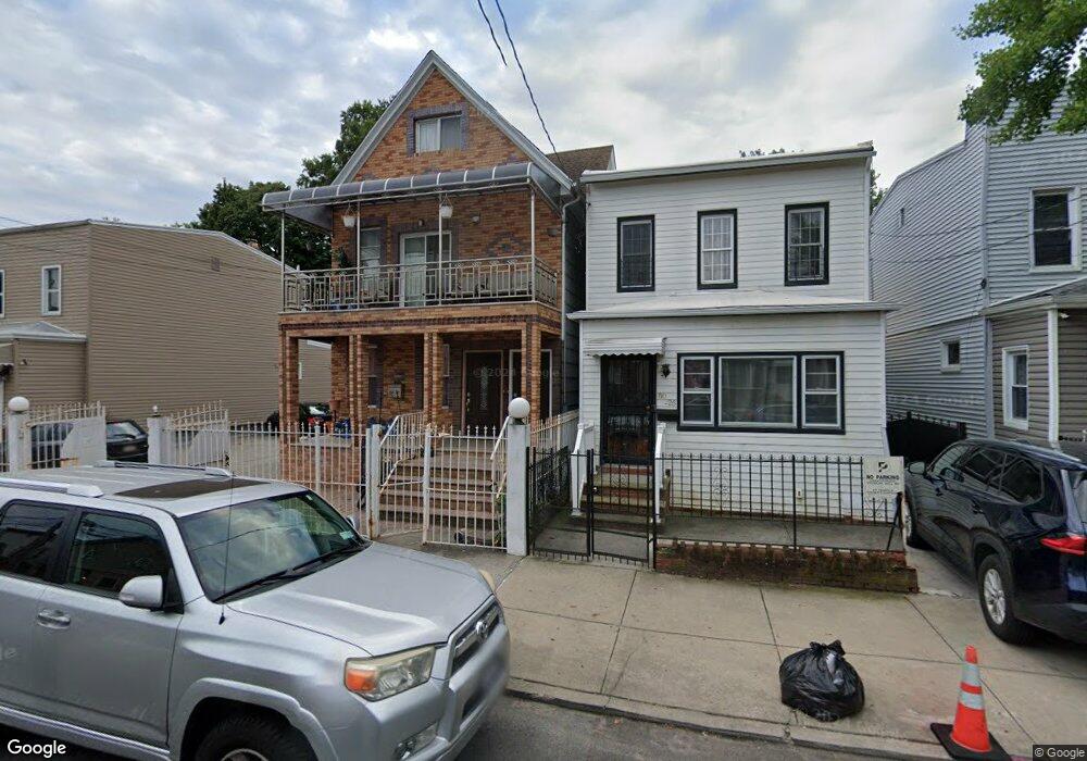 8028 88th Rd, Woodhaven, NY 11421 - photo 1