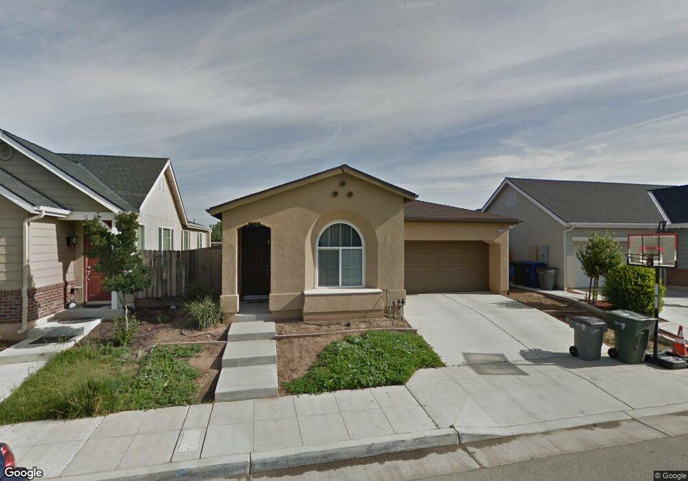 7370 E Ramona Way, Fresno, CA 93737 - photo 1