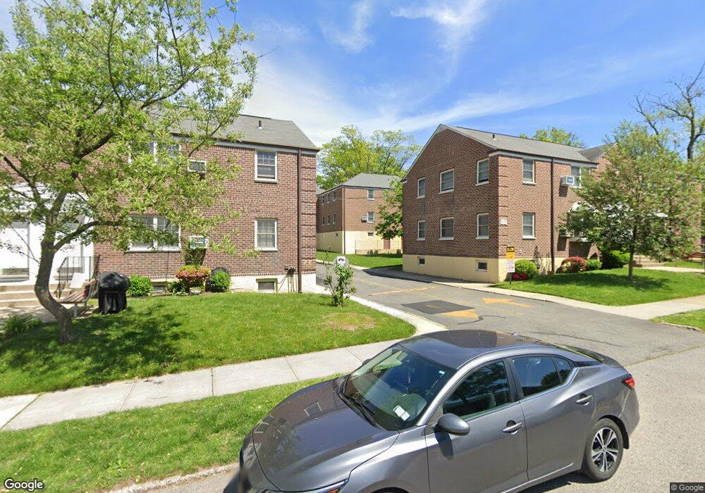 60-25 251st St unit 807, Little Neck, NY 11362 - photo 1