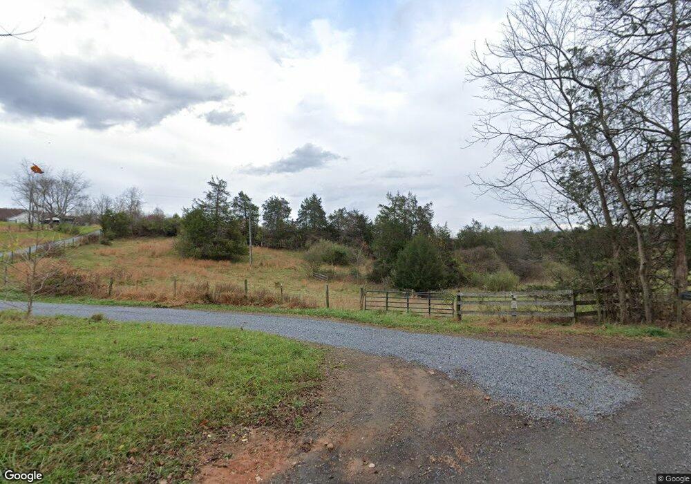 87 Dennis Rd, Castleton, VA 22716 - photo 1