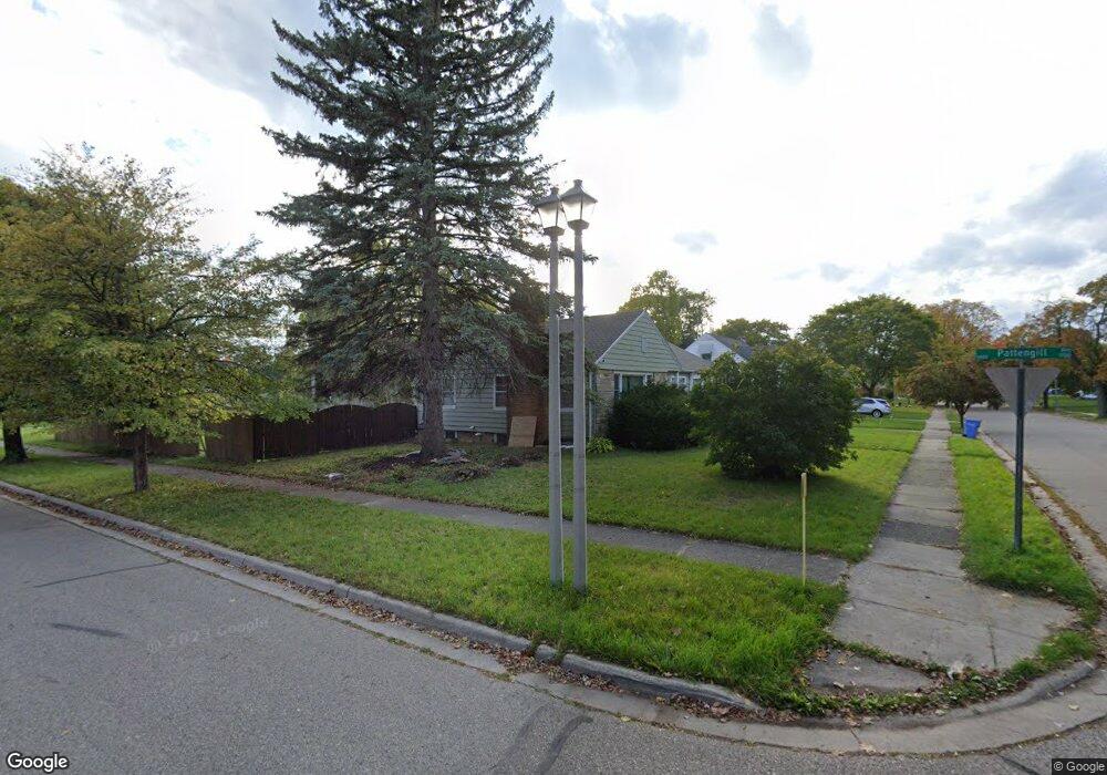 1505 Berkeley Dr, Lansing, MI 48910 - photo 1