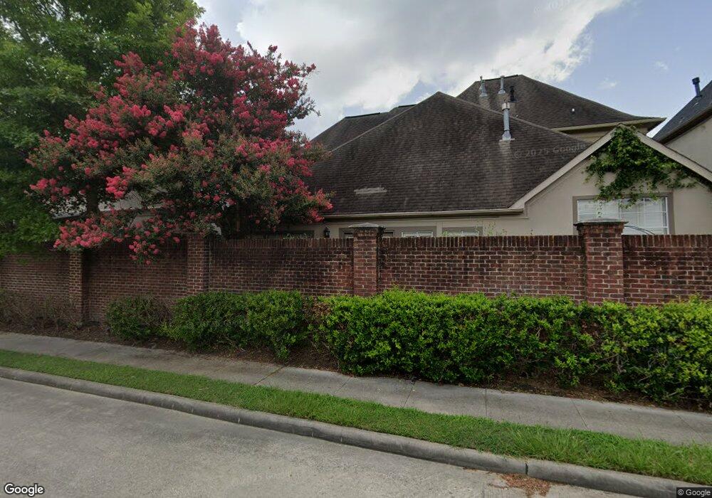 1411 W Hilshire Park Dr, Houston, TX 77055 - photo 1