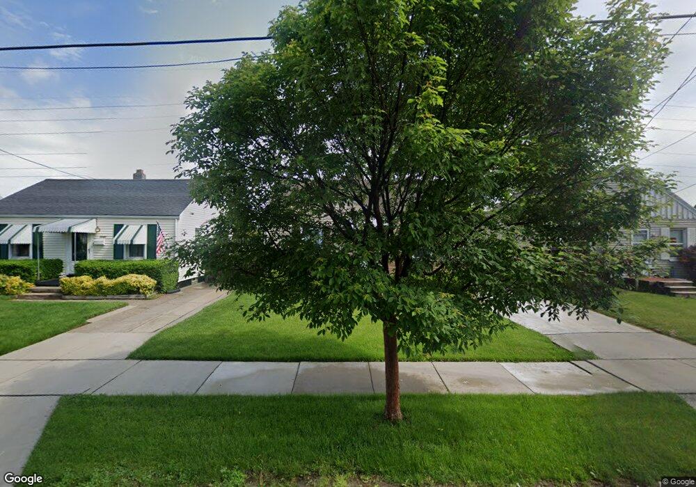 1138 Slater St, Toledo, OH 43612 - photo 1