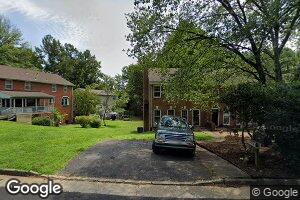 521 Woodmont Dr, Charlottesville, VA 22901