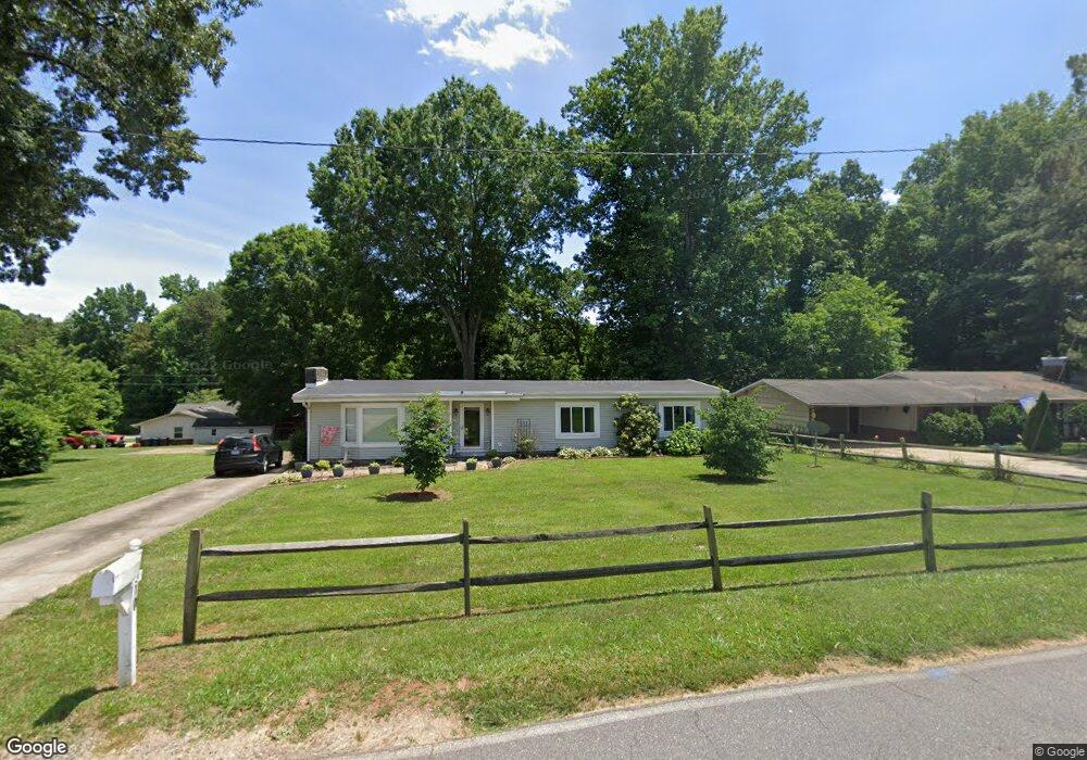 510 Chestnut Ln, Statesville, NC 28625 - photo 1