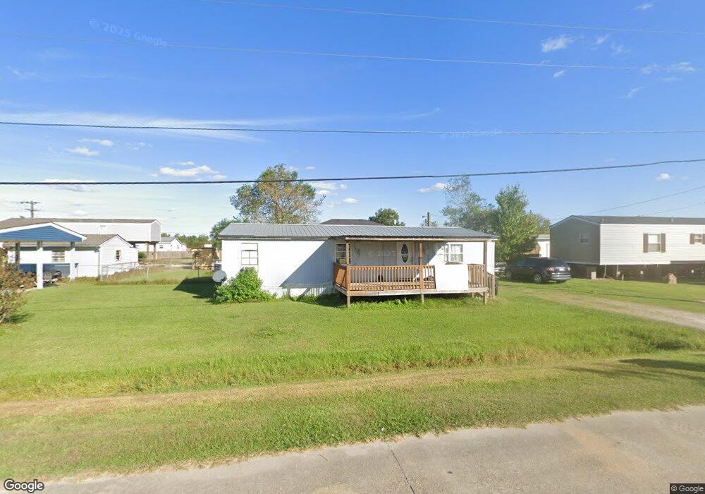 203 Sterling Dr, Houma, LA 70363 - photo 1