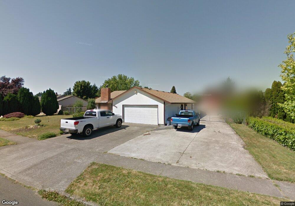 825 SW 28th St, Troutdale, OR 97060 - photo 1