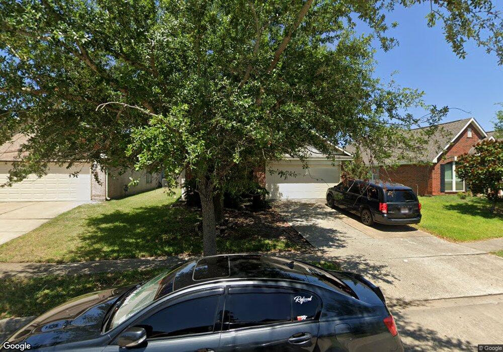 11002 Great Hawk Ln, Houston, TX 77075 - photo 1