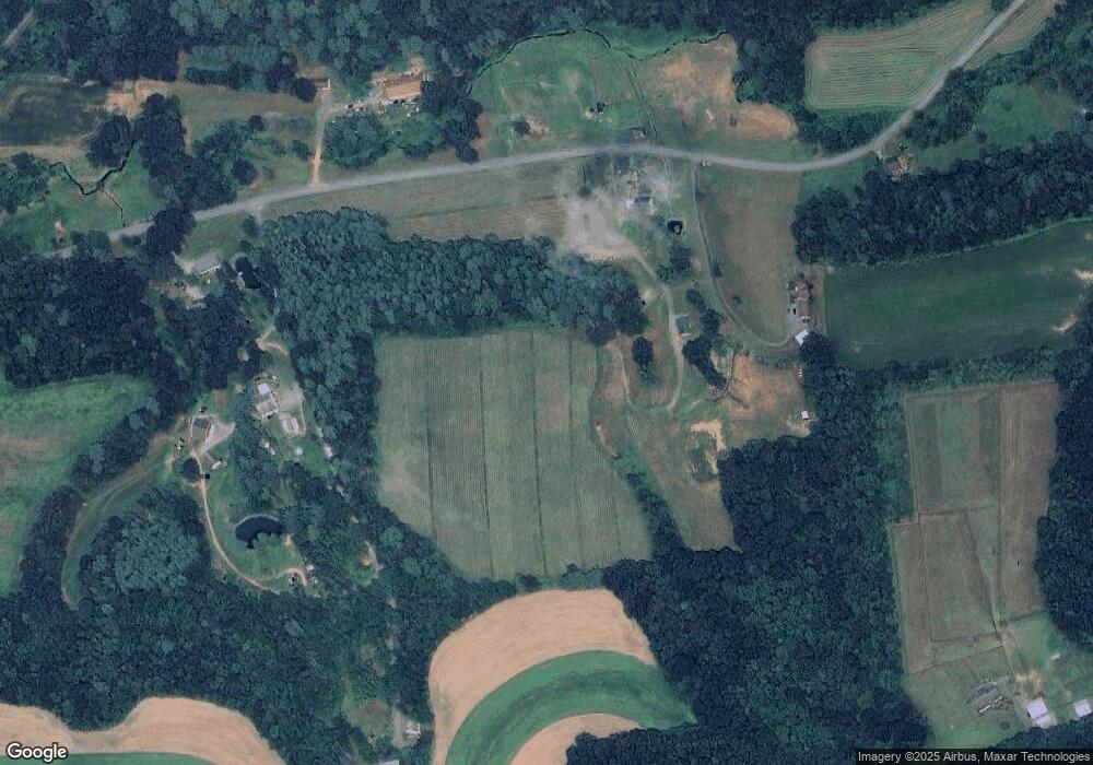 508 Pleasant Valley Rd, New Ringgold, PA 17960 - photo 1