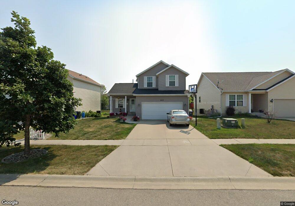 532 Moose Dr NW, Cedar Rapids, IA 52405 - photo 1