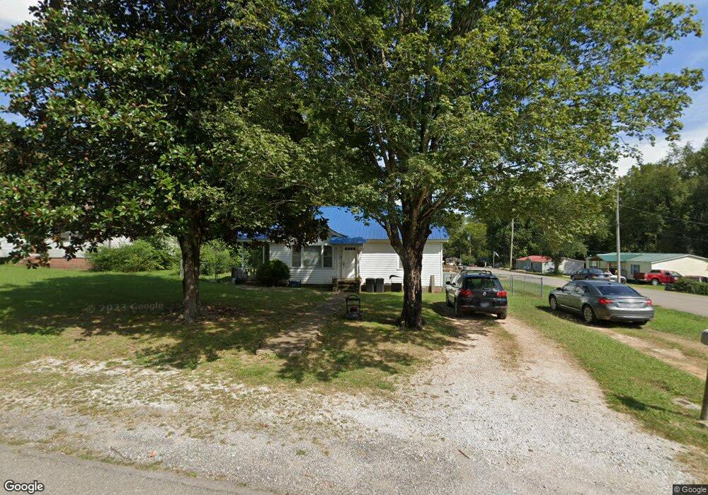 232 Brooklyn Ave, Linden, TN 37096 - photo 1