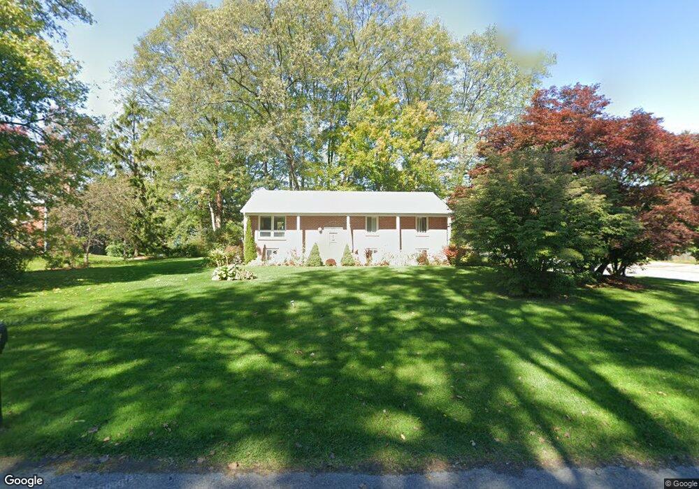 4335 Buckingham Dr, Schenectady, NY 12304 - photo 1