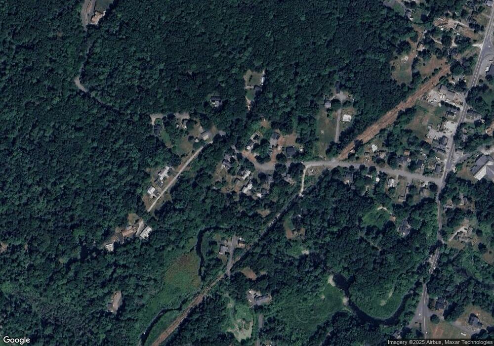 17 Forest St, Byfield, MA 01922 - photo 1