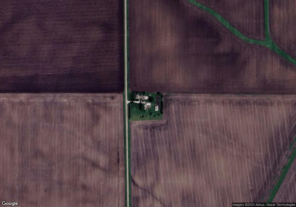 18438 2100 East St, Princeton, IL 61356 - photo 1