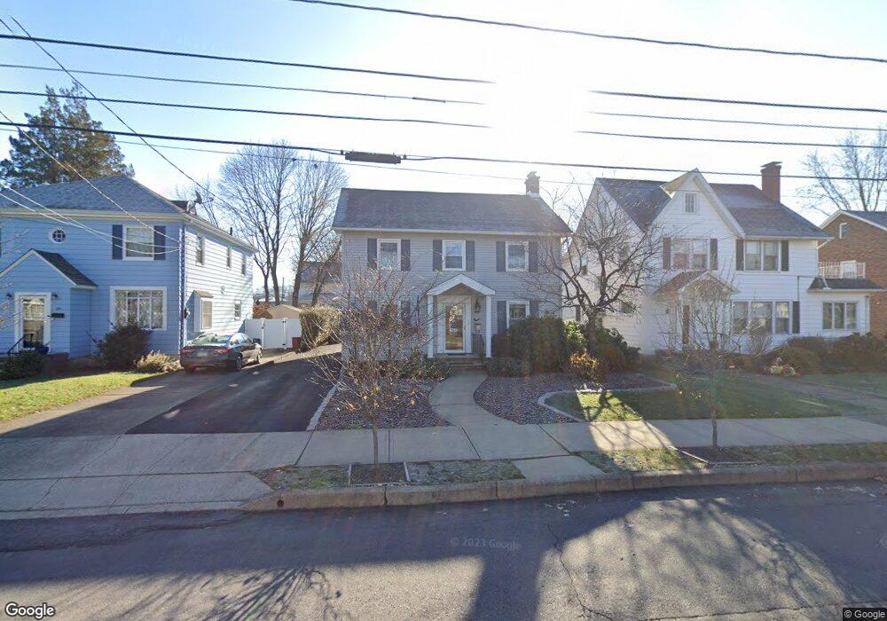 583 Meadowland Ave, Kingston, PA 18704 - photo 1