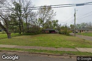 1521 7th Ave N, Columbus, MS 39701