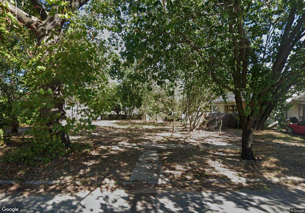 639 Hobson St, Shawnee, OK 74801 - photo 1