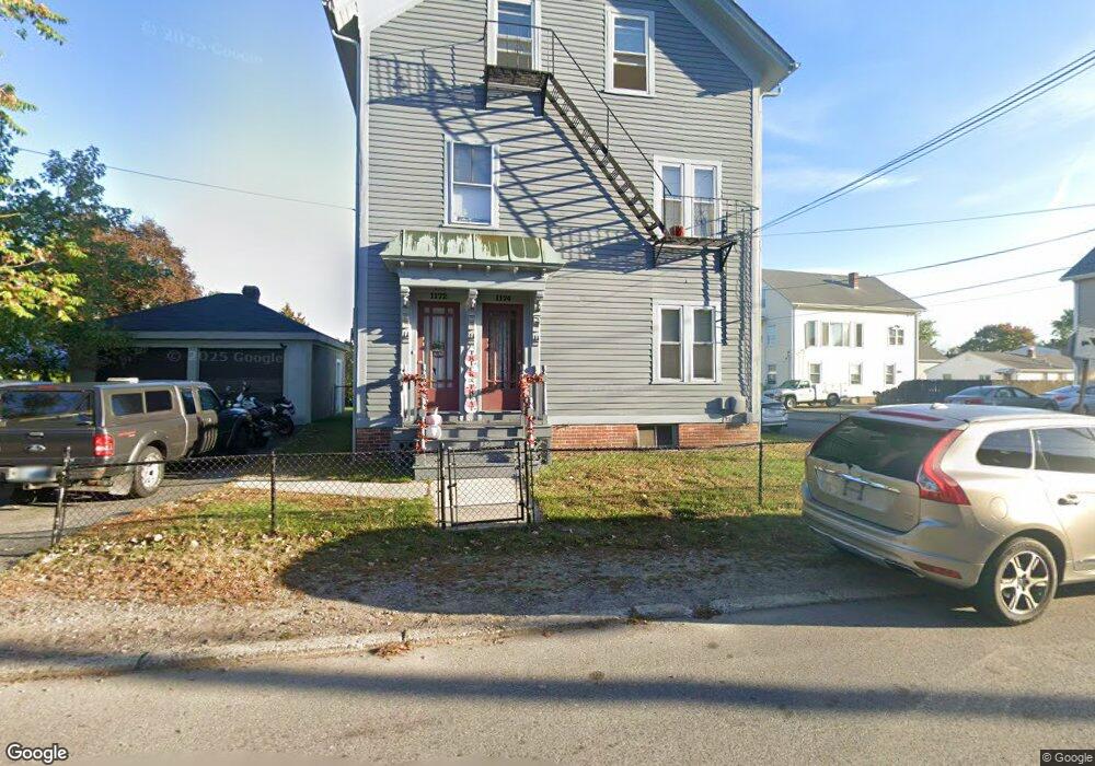 1172 Roosevelt Ave, Pawtucket, RI 02861 - photo 1