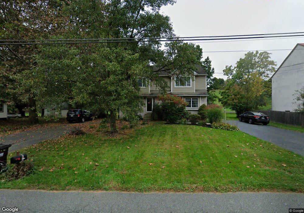 46 S Ironstone Dr, Boyertown, PA 19512 - photo 1