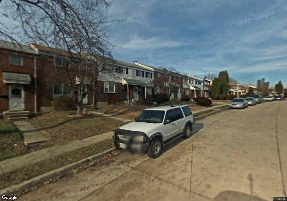 658 Queensgate Rd, Baltimore, MD 21229 - photo 1