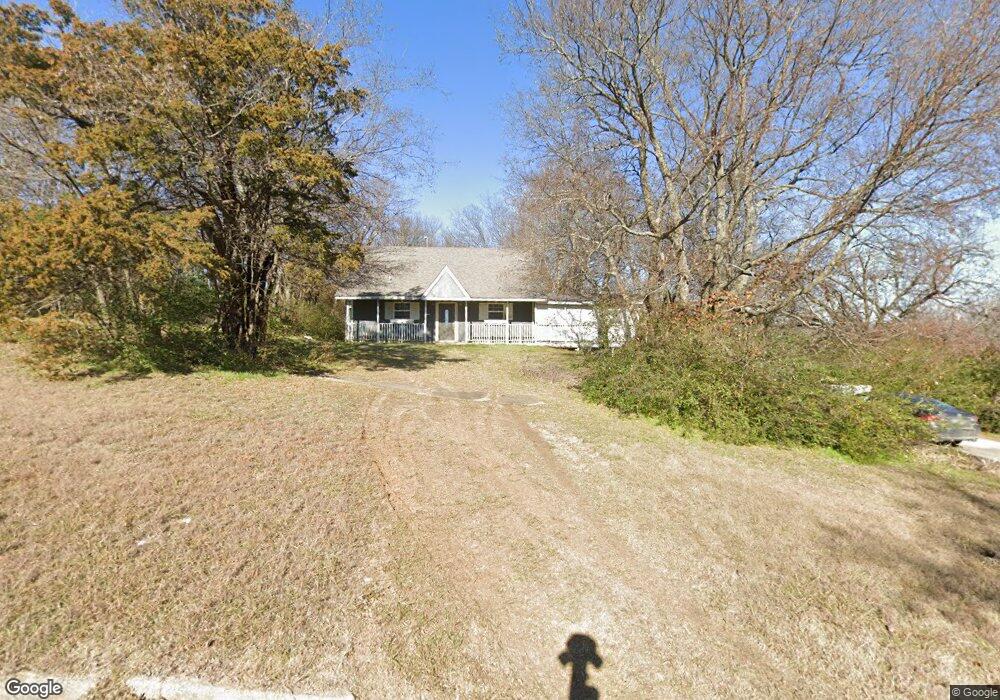 305 W Main St, Beggs, OK 74421 - photo 1