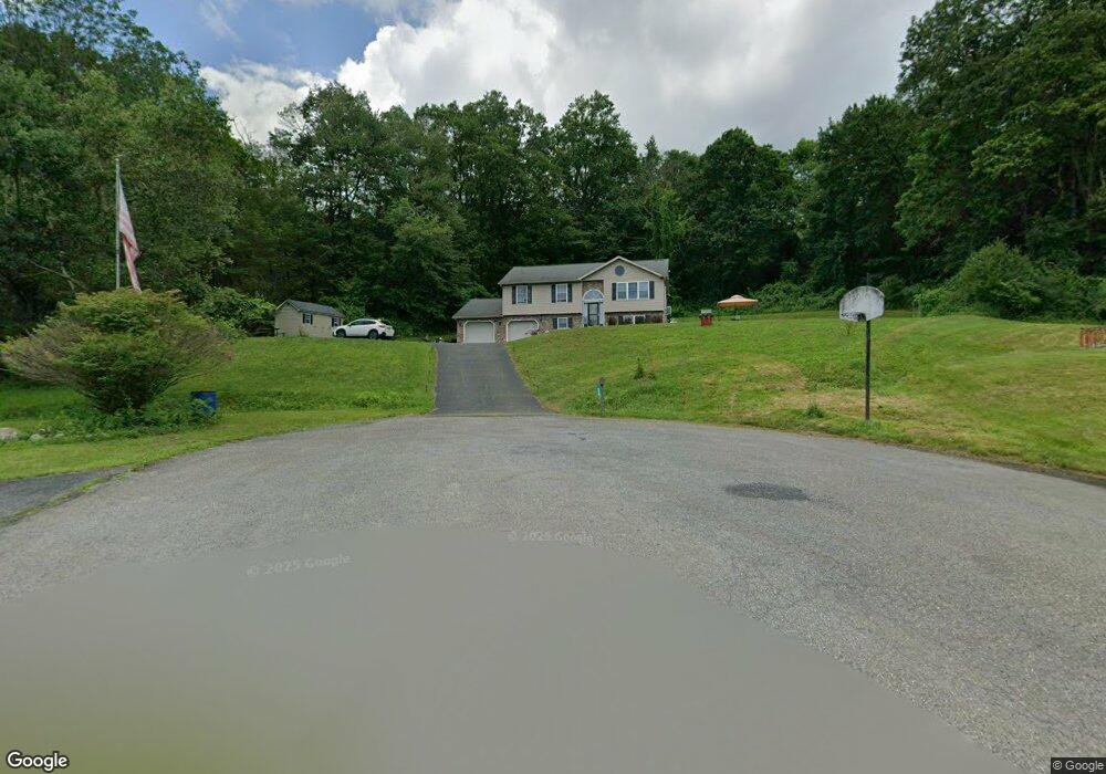 516 Fawn Ln, Tamaqua, PA 18252 - photo 1