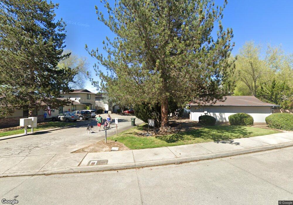 152 Southridge Way, Grants Pass, OR 97527 - photo 1