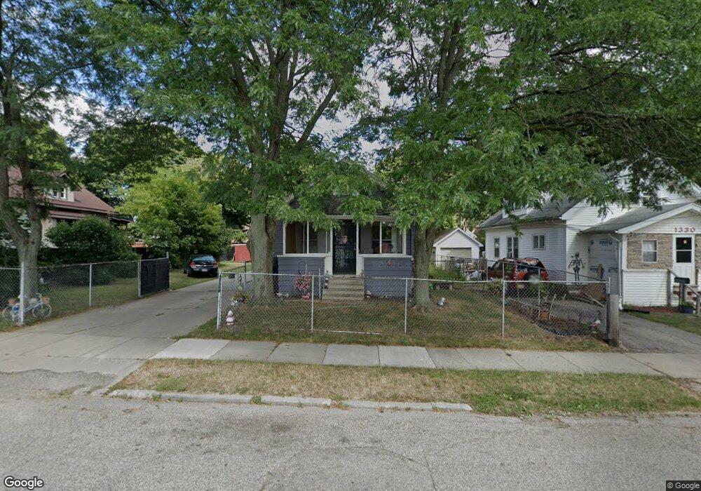1334 Lansing Ave, Lansing, MI 48915 - photo 1
