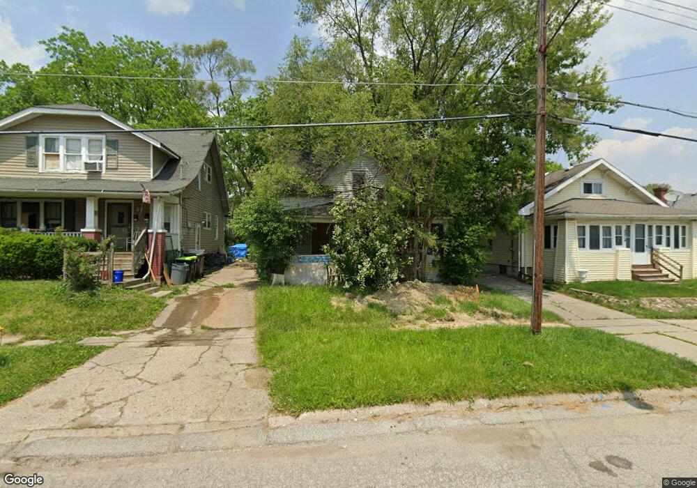 2218 Brown St, Flint, MI 48503 - photo 1