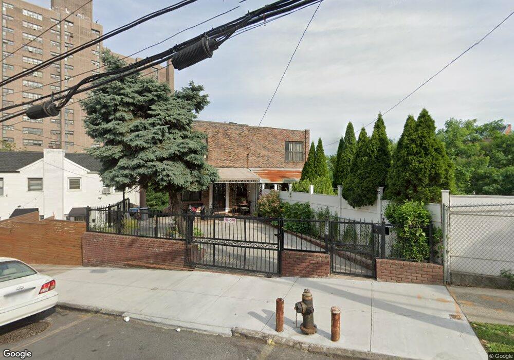 2659 Kingsbridge Terrace, Bronx, NY 10463 - photo 1