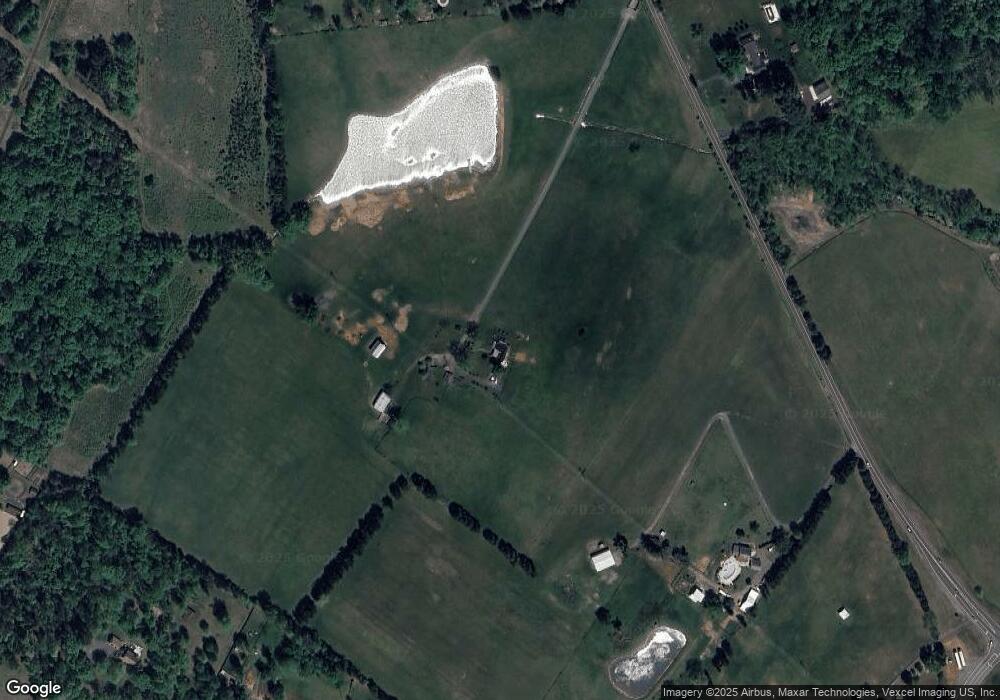 6558 Vint Hill Rd, Warrenton, VA 20187 - photo 1