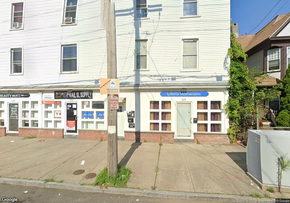 515 E Main St unit 2, Bridgeport, CT 06608 - photo 1