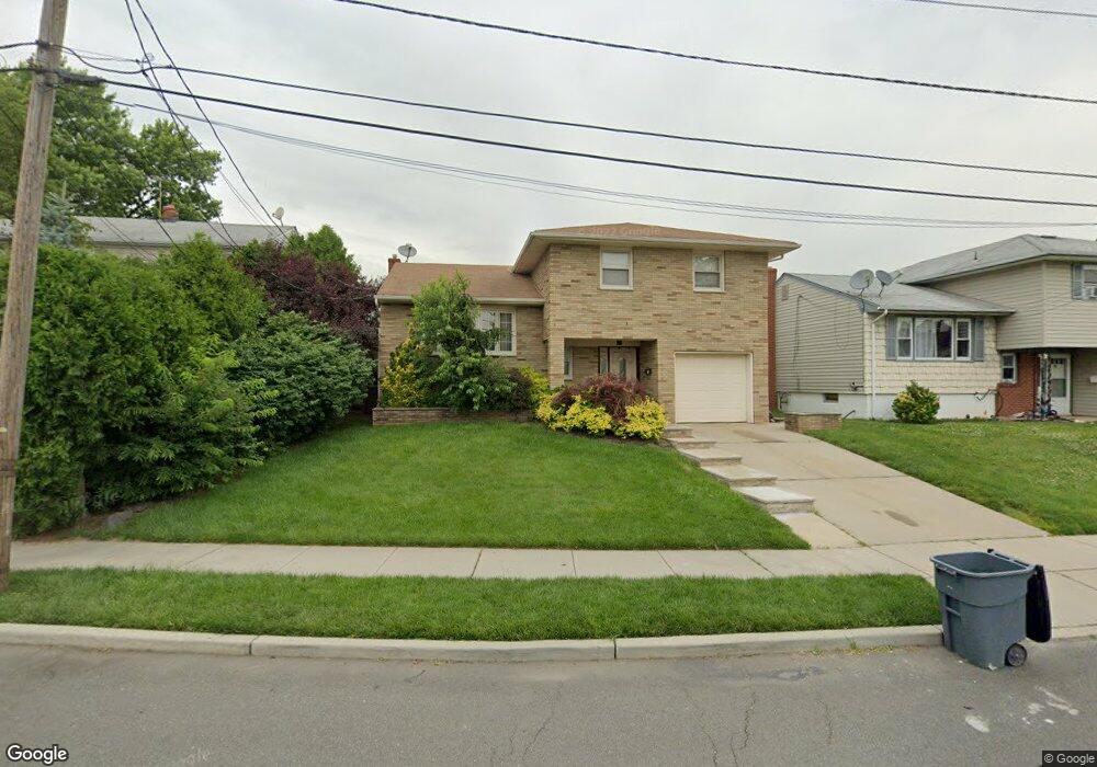 20 Sumutka Ct, Carteret, NJ 07008 - photo 1