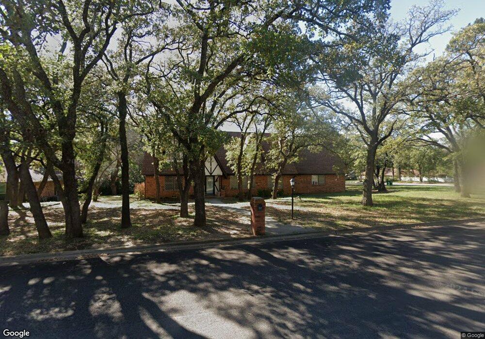 2416 Southridge Dr, Denton, TX 76205 - photo 1