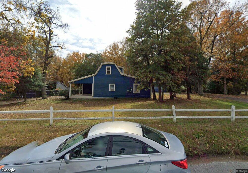 12203 Daisy Ln, Glenn Dale, MD 20769 - photo 1