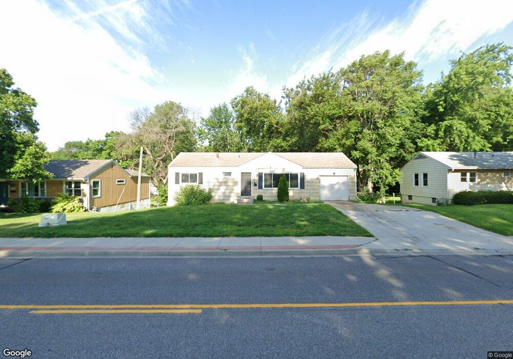 5602 Nieman Rd, Shawnee, KS 66203 - photo 1