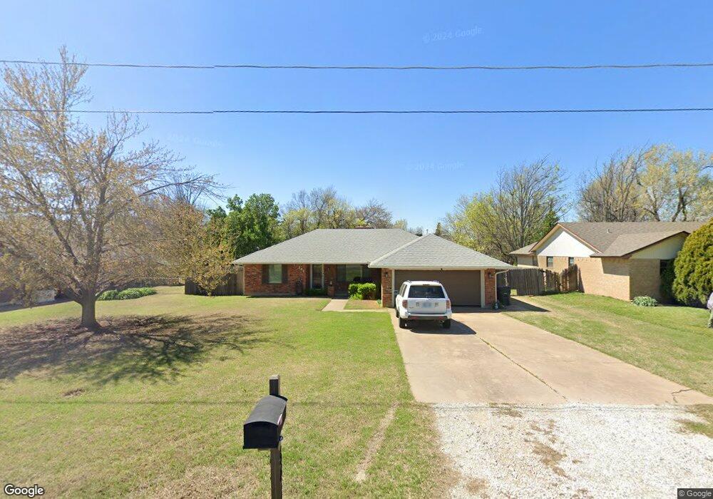 541 Hisel Rd, Oklahoma City, OK 73115 - photo 1