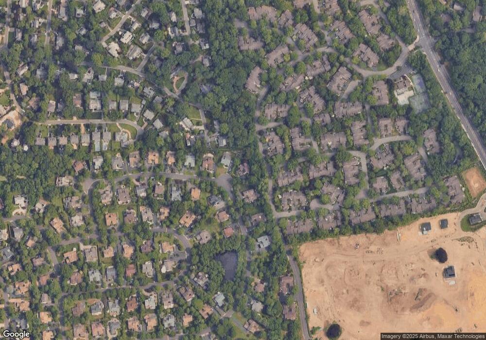 47 Bristol Dr, Manhasset, NY 11030 - photo 1