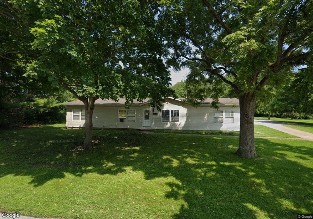 1109 E 3rd St, Fowler, IN 47944 - photo 1