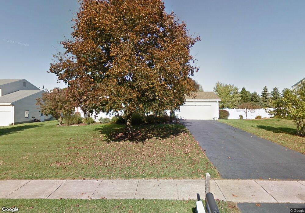 15 Lindsay Ln, Glastonbury, CT 06033 - photo 1