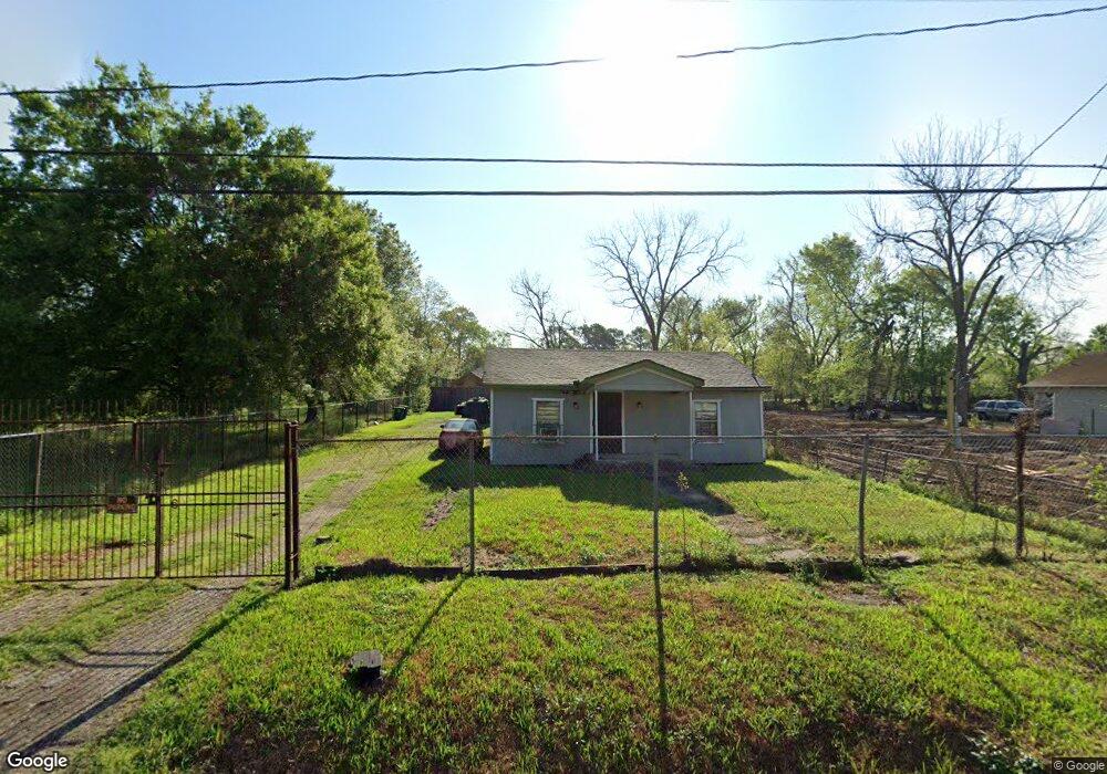 6916 Shotwell St, Houston, TX 77028 - photo 1