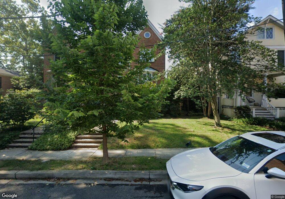 3918 Northampton St NW, Washington, DC 20015 - photo 1