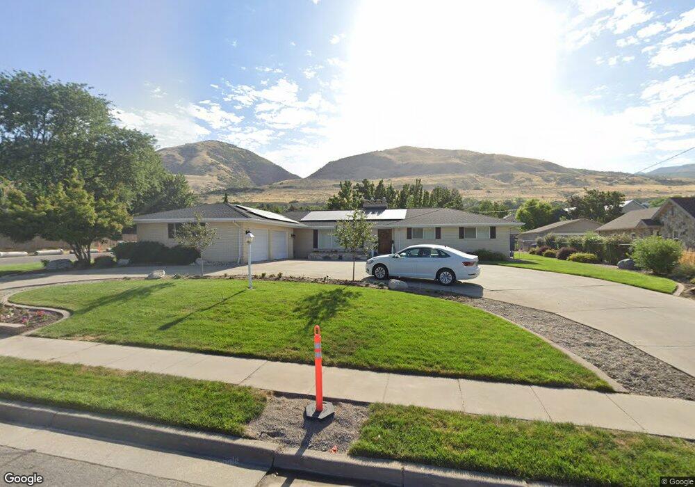585 S 400 E, Centerville, UT 84014 - photo 1