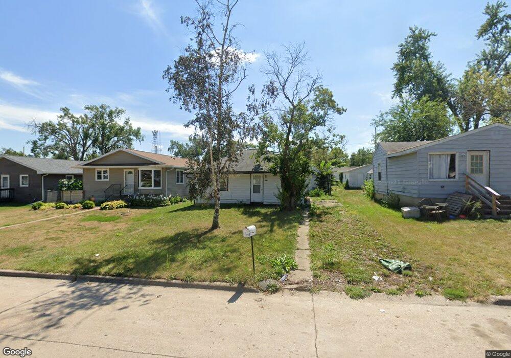 1331 21st Ave SW, Cedar Rapids, IA 52404 - photo 1
