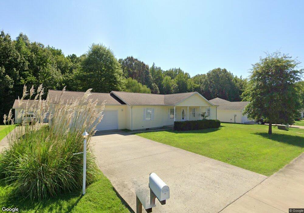 130 Pin Oak Ln, Harrisburg, IL 62946 - photo 1